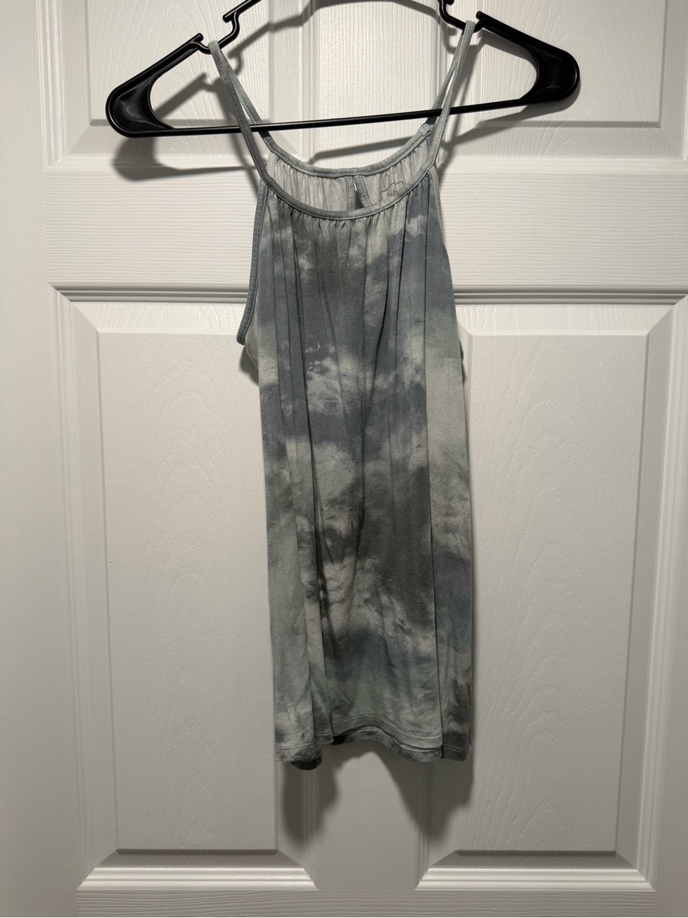 Bixby Nomad Girls Tie-Dye Tank Top Round Neck Sleeveless L 16-18 Green tones.